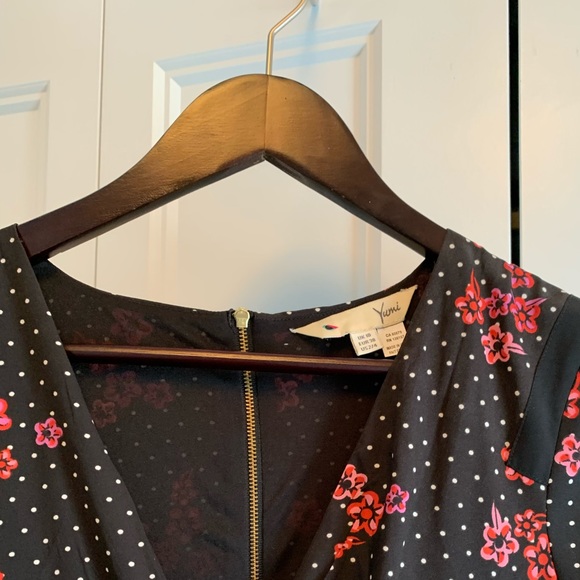 NWOT Detailed Floral Dress - Picture 5 of 10